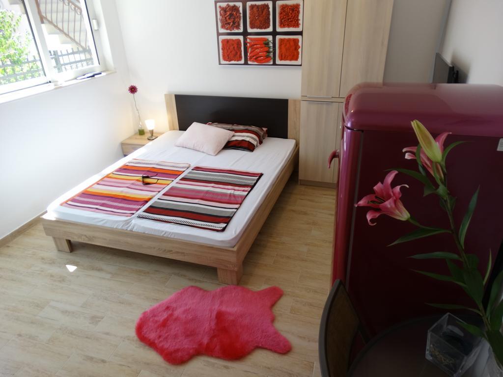 Guesthouse Marileo Σπλιτ Εξωτερικό φωτογραφία