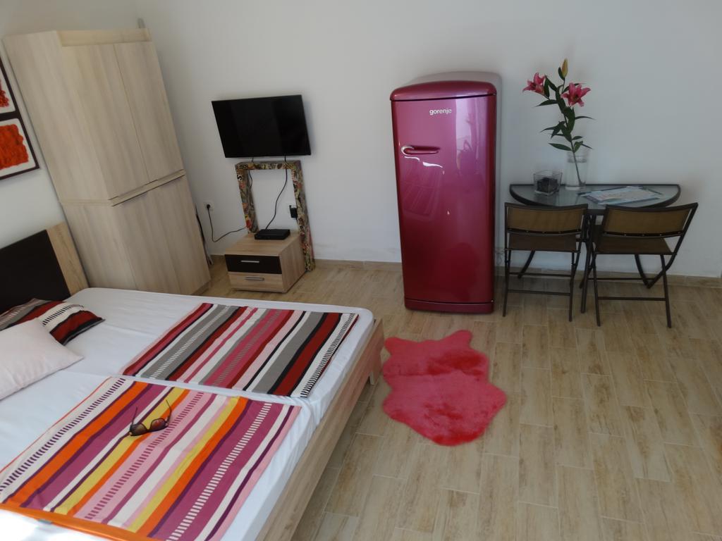 Guesthouse Marileo Σπλιτ Εξωτερικό φωτογραφία